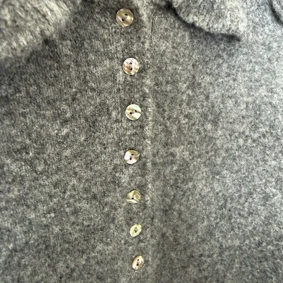 Zara Gray Button-Front Ruffle Hem Cardigan - Picture 4 of 5